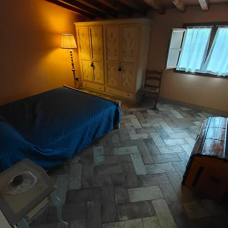 Agriturismo Podere Ruggeri Κατάλυμα σε φάρμα Molino del Piano