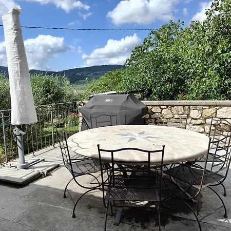 Agriturismo Podere Ruggeri Κατάλυμα σε φάρμα Molino del Piano